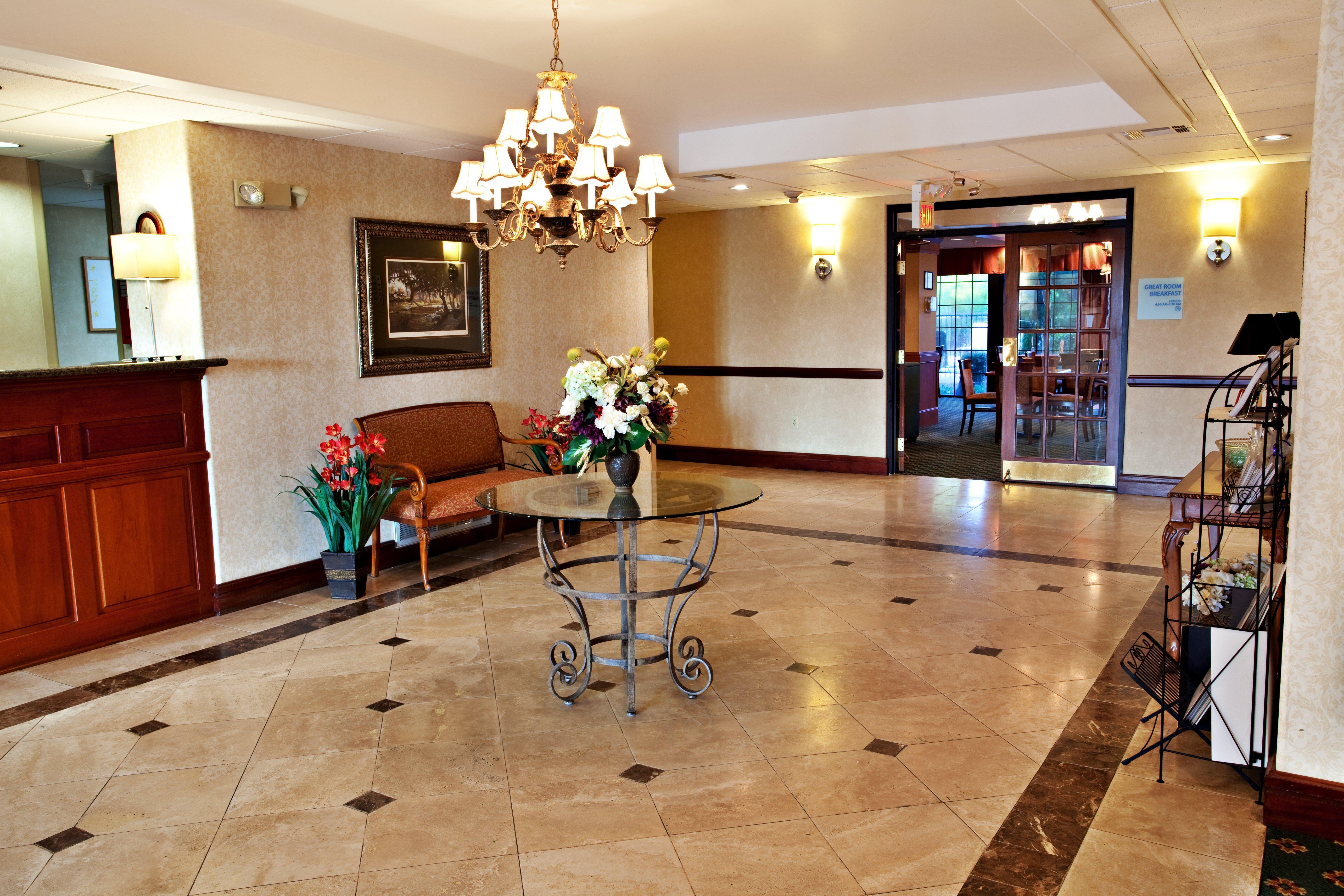 Holiday Inn Express Breaux Bridge By Ihg Henderson Exterior photo