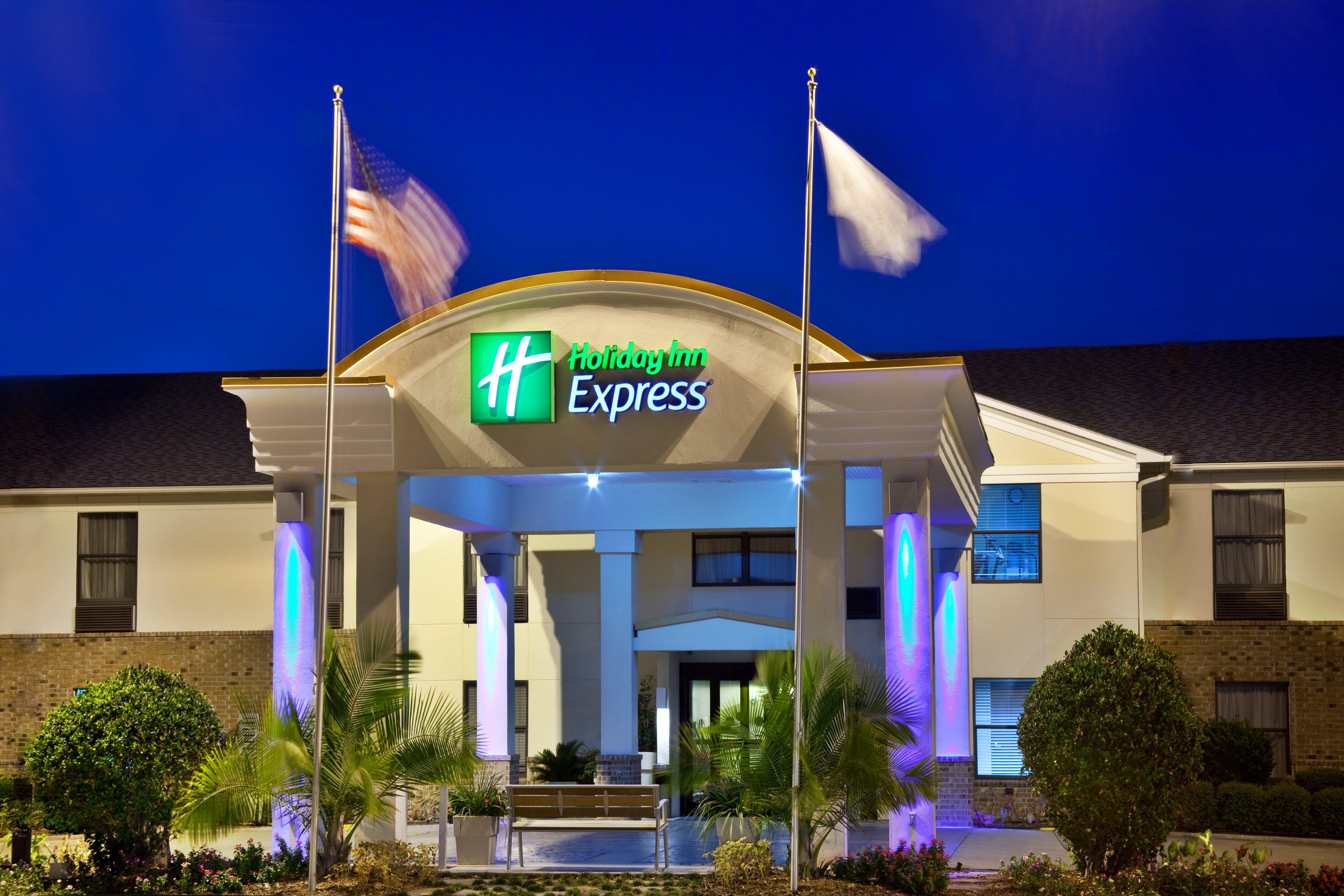 Holiday Inn Express Breaux Bridge By Ihg Henderson Exterior photo